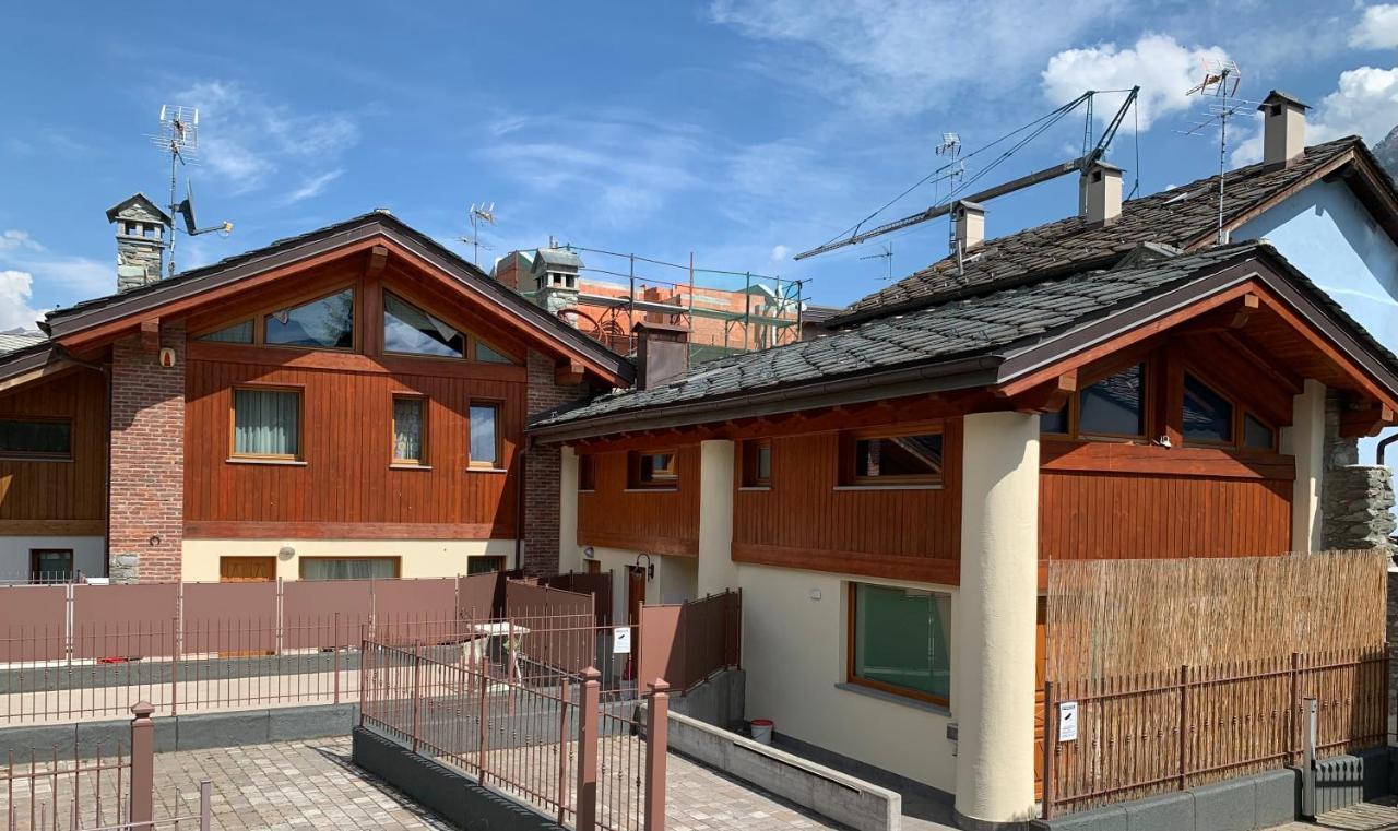 Casa Vacanze Anais Nus Eksteriør billede