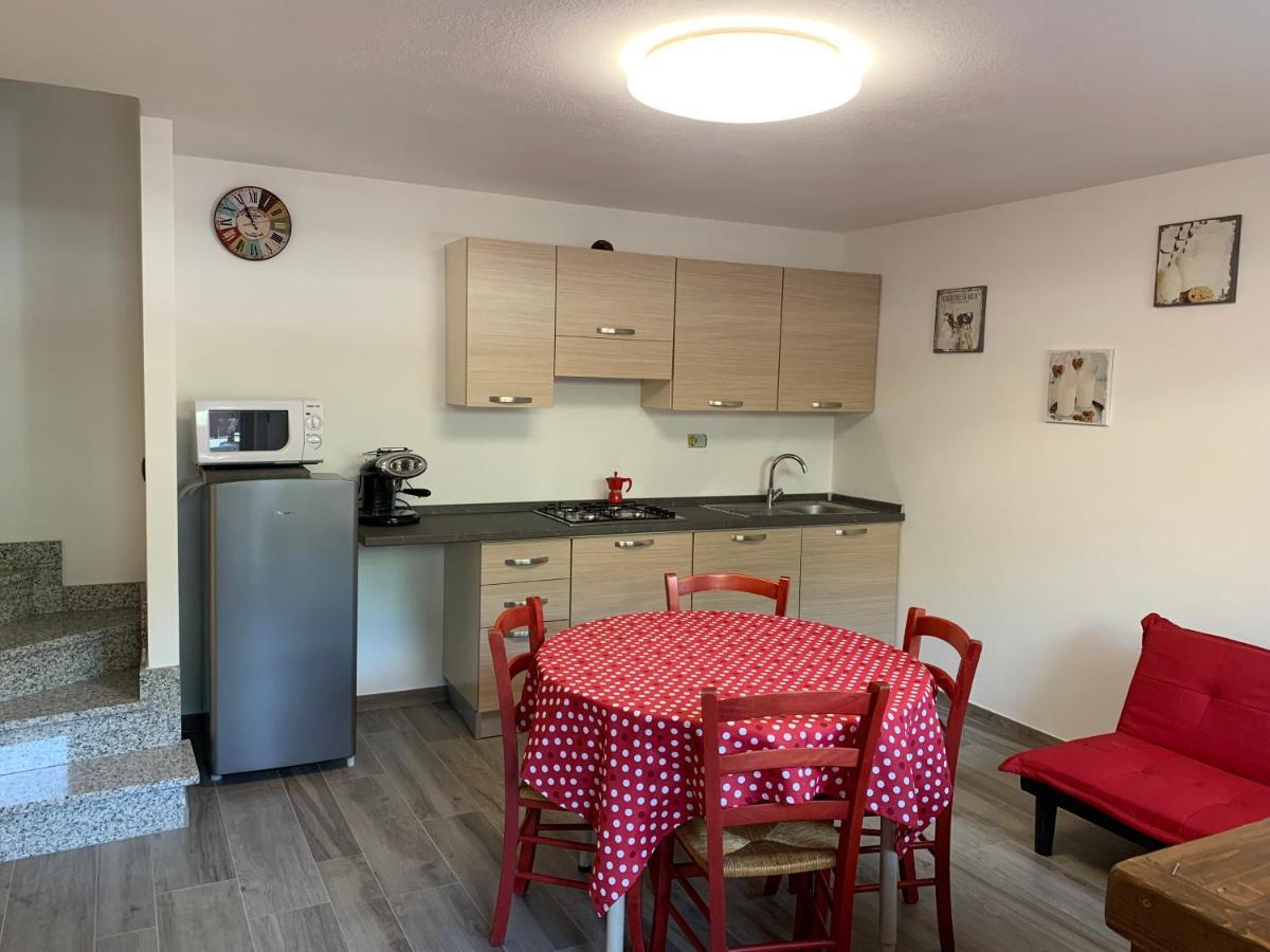 Casa Vacanze Anais Nus Eksteriør billede